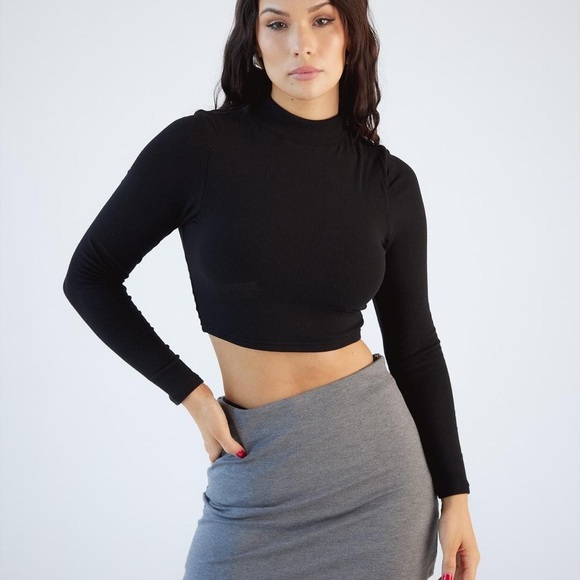 Klassy Network Tops - New Klassy Network Turtleneck Cropped Black Brami Top Large